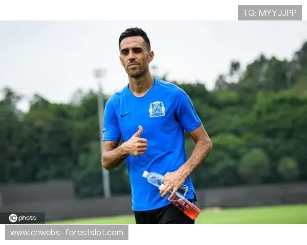 郭玲玲赛后采访：36岁世界纪录保持者的训练秘诀与团体赛目标