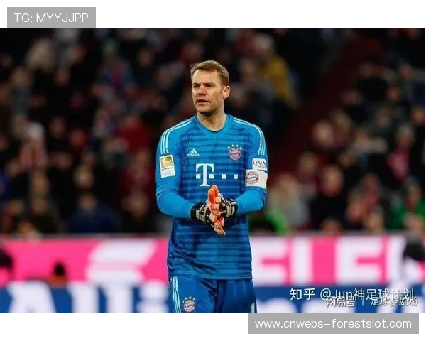 诺伊尔伤愈复出，拜仁门神状态回归